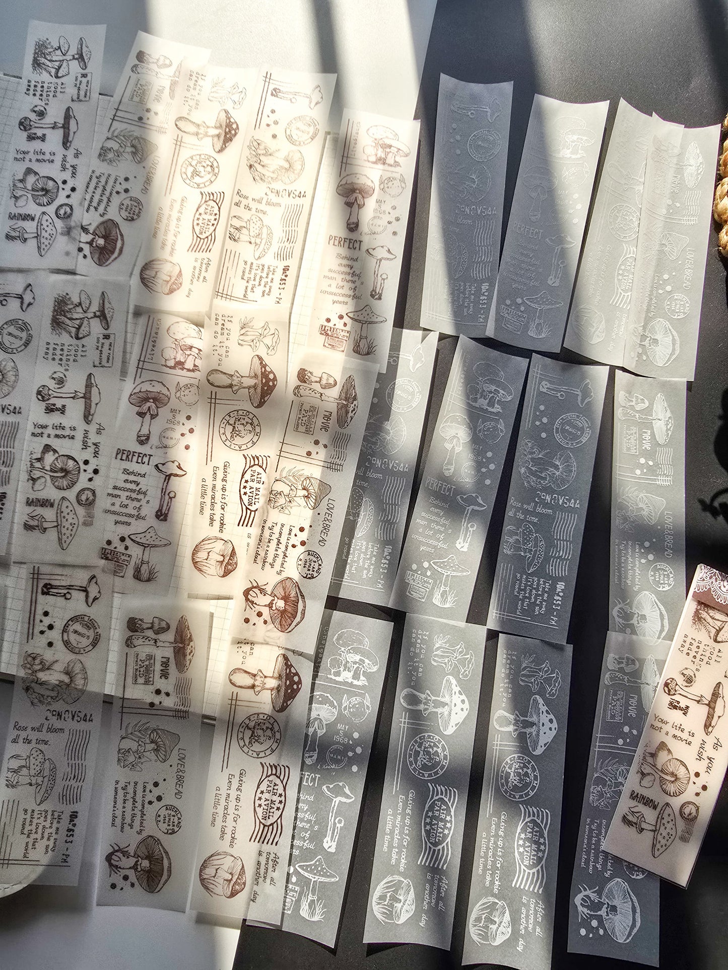NNHY805|G-4| - sticker this murmur flower series creative retro sulphuric acid paper white ink hand account material 30 sheets into