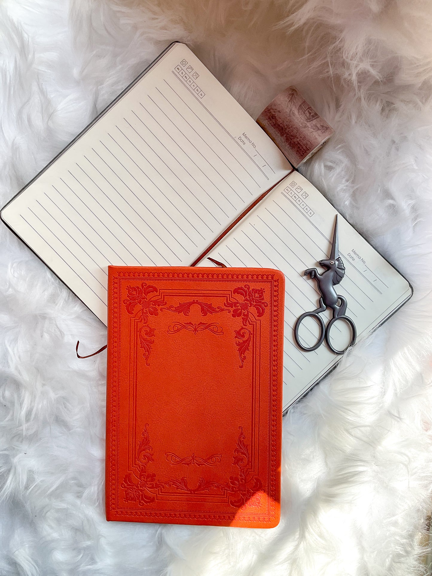 MG265L | Vintage Leather Note Book | A5 |  21*14.5cm | Ruled | Hard Cover| Black | 63 Pages
