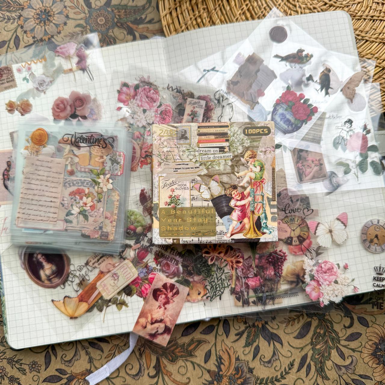 EYSY0402 - 100 sheets sticker box| sticker candy heart langu series children cute sticker waterproof pet hand account diy film card