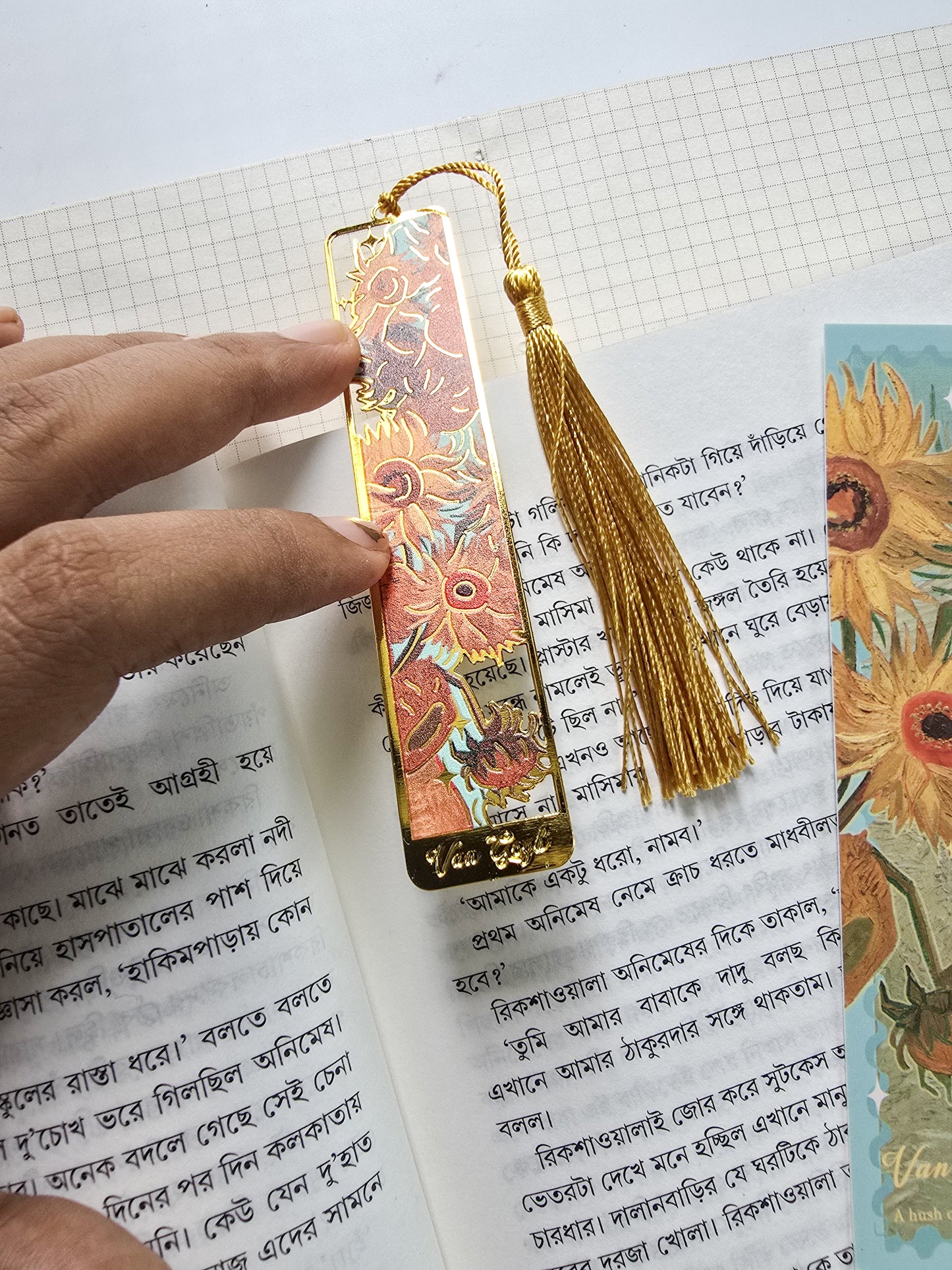 Sunflower | Bookmark | Van Gogh Inspired | Premium Glossy Finish | Durable Artistic Bookmark | 22*108