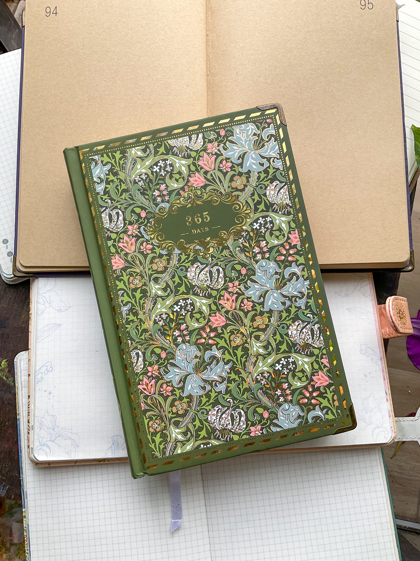 Majestic Luxury Diary Notebook Planner 365 Days| Journal Notebook| Vintage Notebook| Green