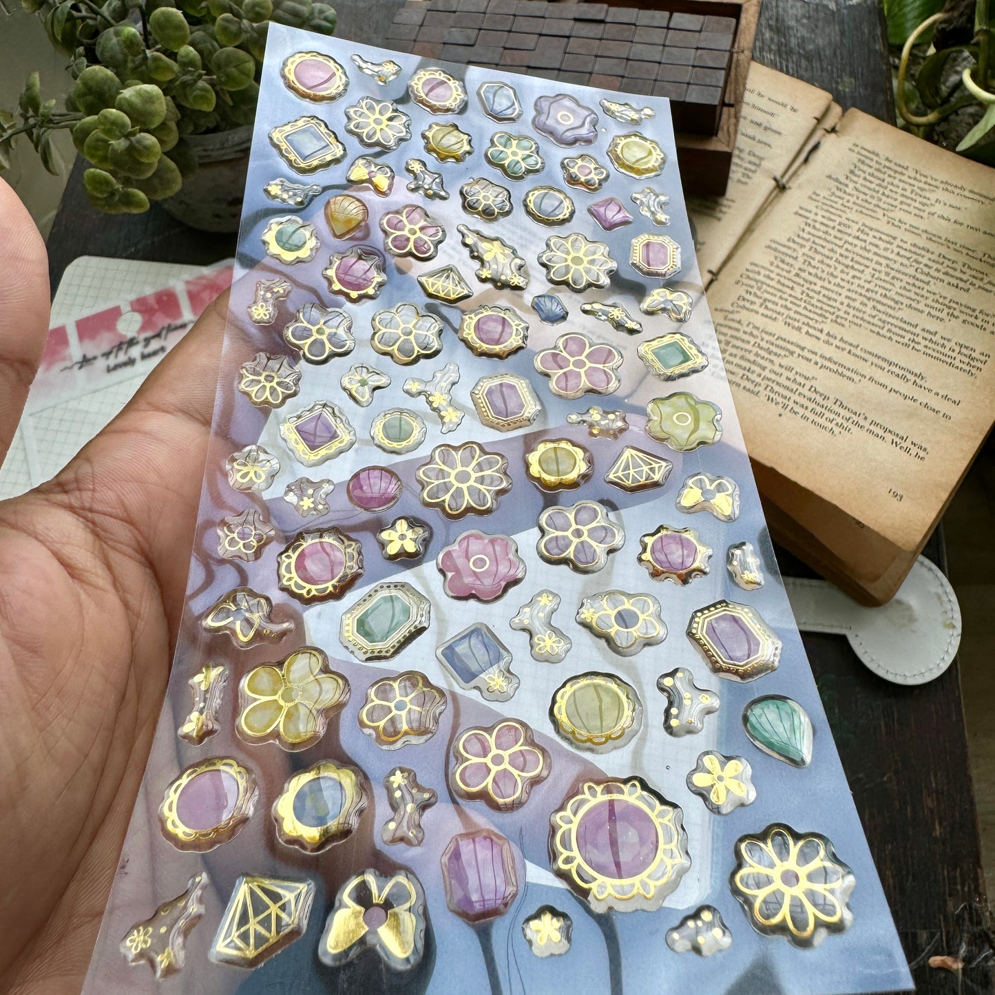 YTAS102 |G-11|Lovely Heart 3d Foiled Sticker  | 1 sheet
