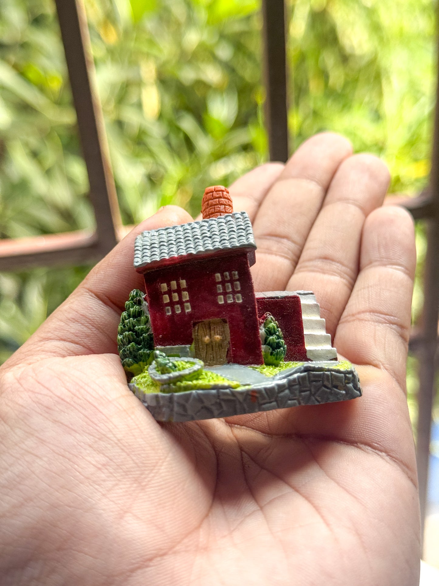 Miniature Homes Ceramic Models With Fridge Magnet Back #1