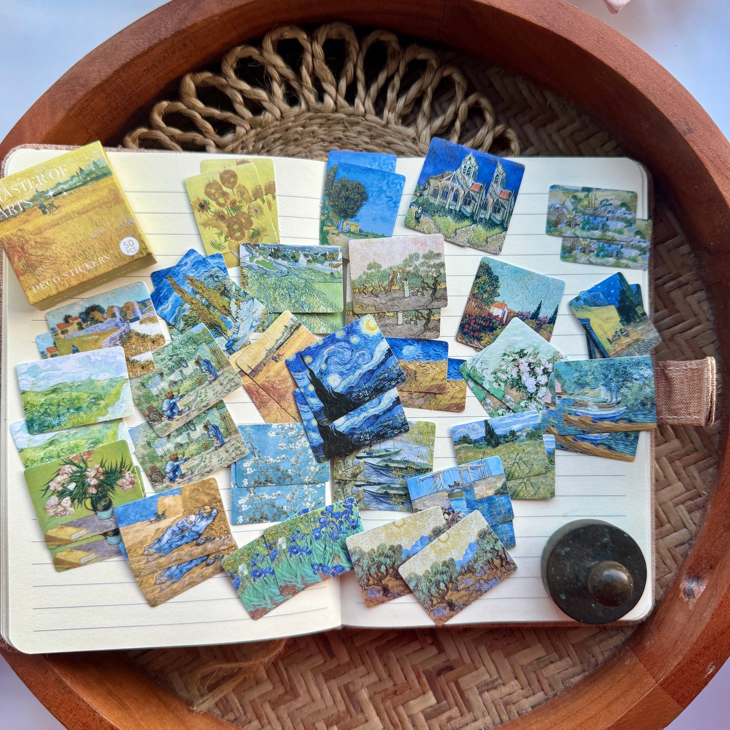 KQ1031MOA|R-D| Paper Sticker Box (6 boxes inside ) TOTAL 300 Stickers