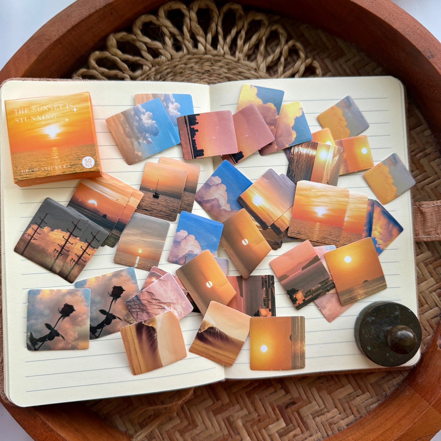 KQ1026SH Paper Sticker Box (6 boxes inside ) TOTAL 300 Stickers