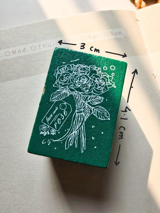 SXHX201 - H Wooden  Stamp | Flower | The Wooden Stamp | Green box