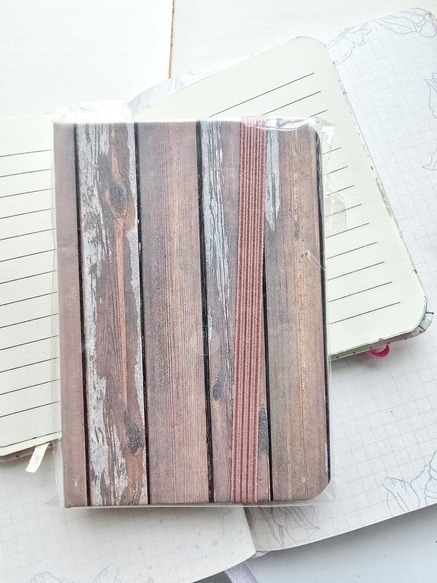 5701-12  A7 Hard Cover Notebook 80*2 Pages