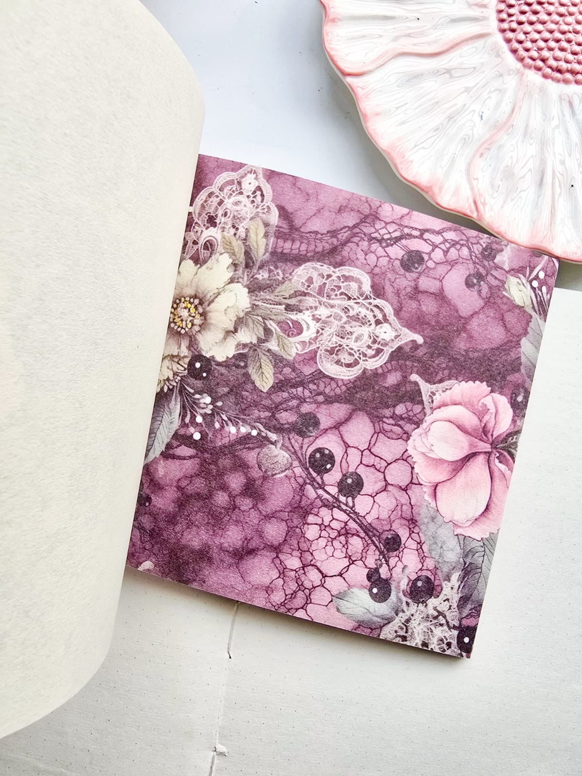 Bslm004 | Romance Of Gems | Paper Sheet | 140X140Mm | 30Pcs