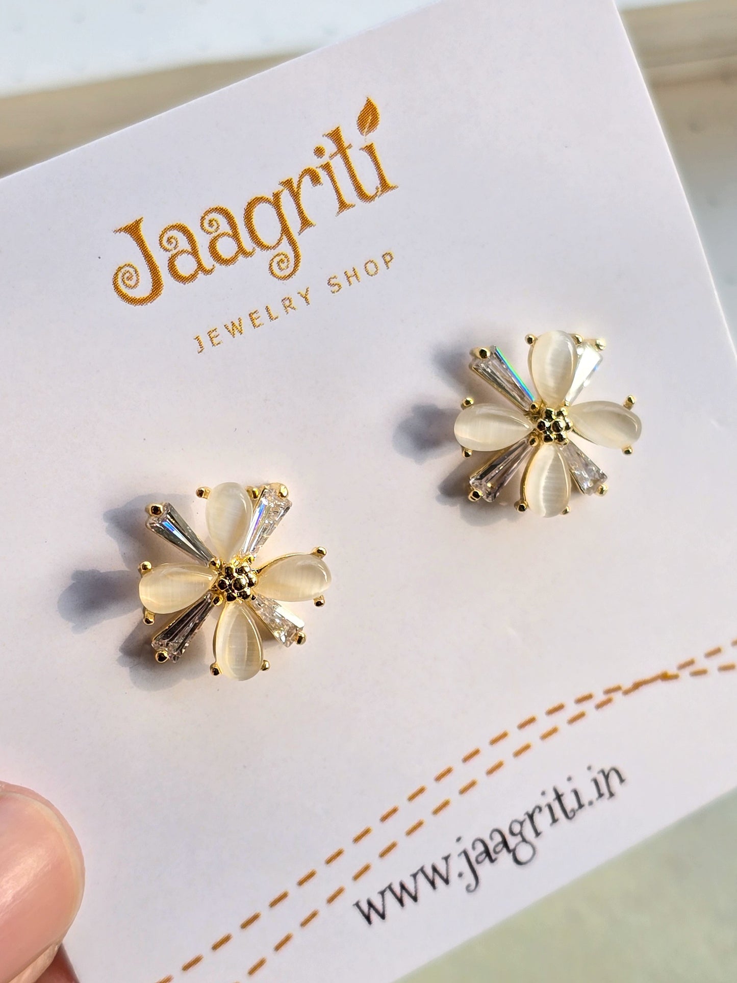 Flower Stud Korean Earring (Golden)