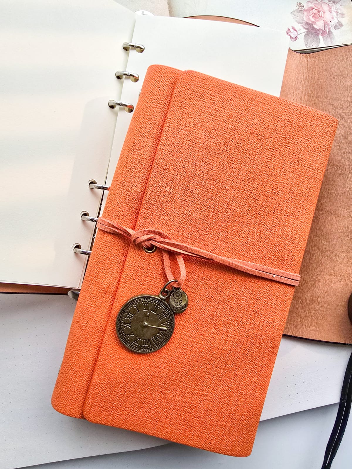 Mg265m Notebook With Charm | Natural White Detachable Pages Orange | 18*11 cm